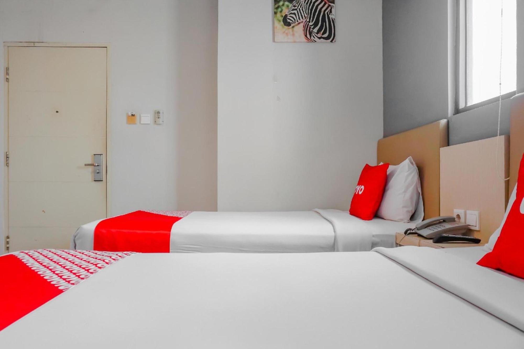 Collection O Hotel Antara Jakarta Ngoại thất bức ảnh