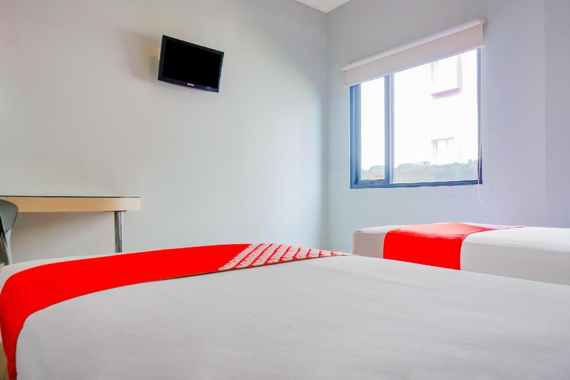 Collection O Hotel Antara Jakarta Ngoại thất bức ảnh