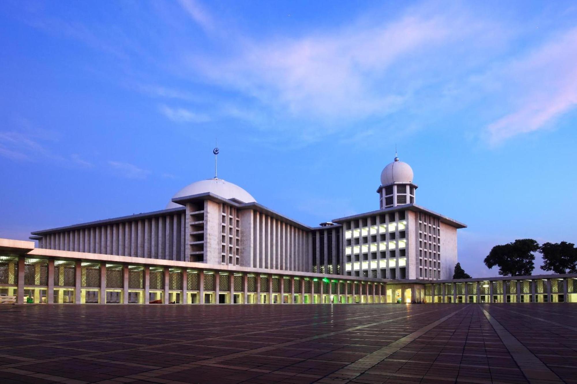 Collection O Hotel Antara Jakarta Ngoại thất bức ảnh