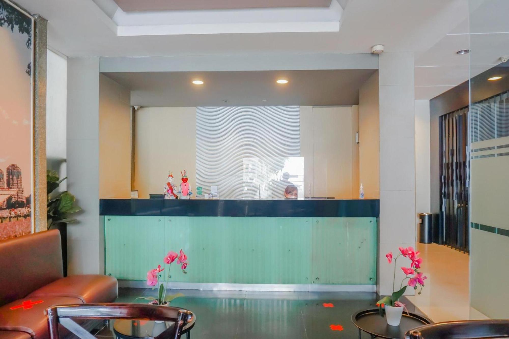 Collection O Hotel Antara Jakarta Ngoại thất bức ảnh