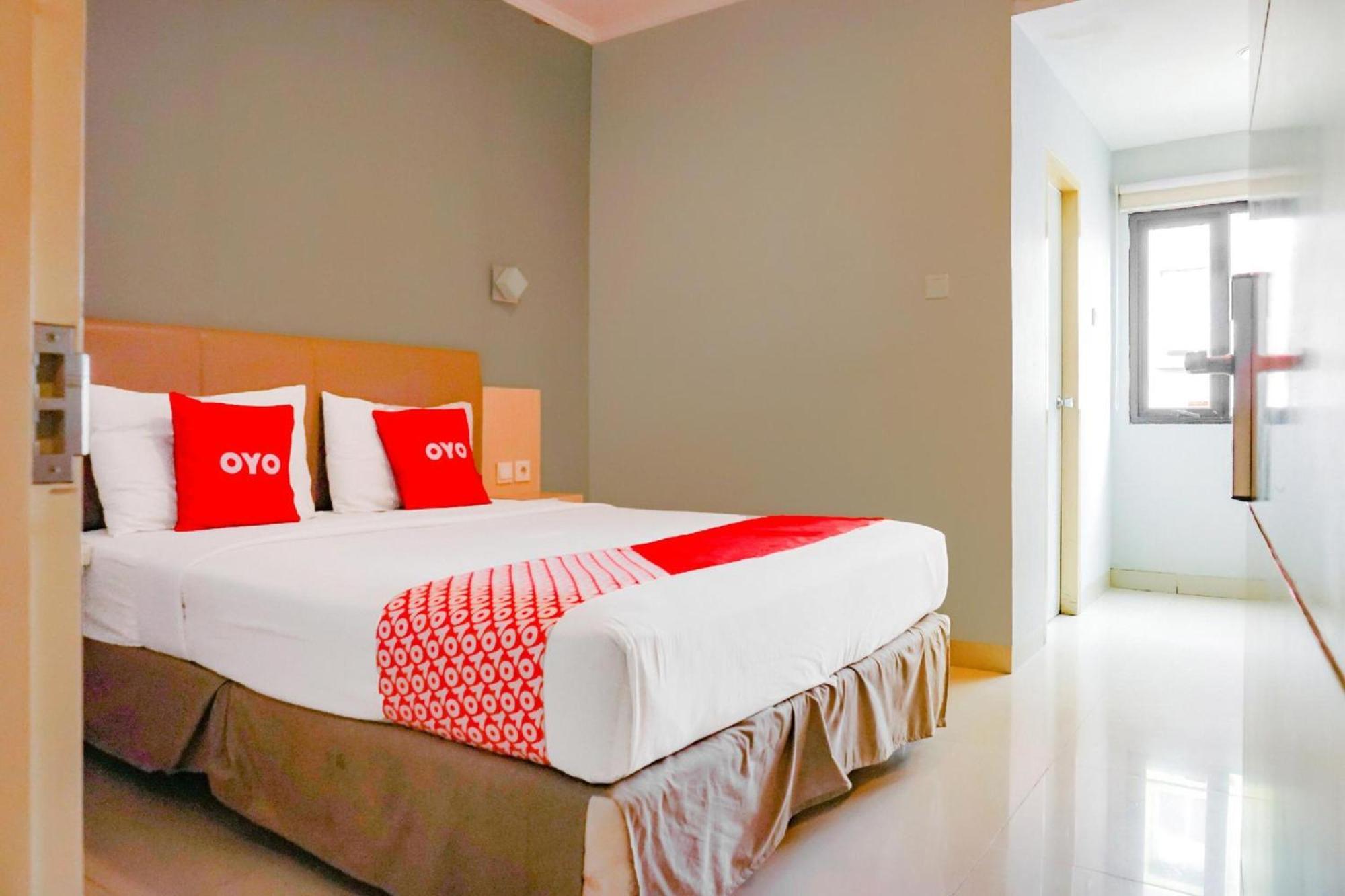 Collection O Hotel Antara Jakarta Ngoại thất bức ảnh